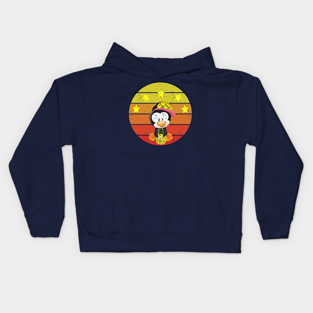 VINTAGE PINEAPPLE VOLLEYBALL PENGUIN Kids Hoodie by Oliverwillson